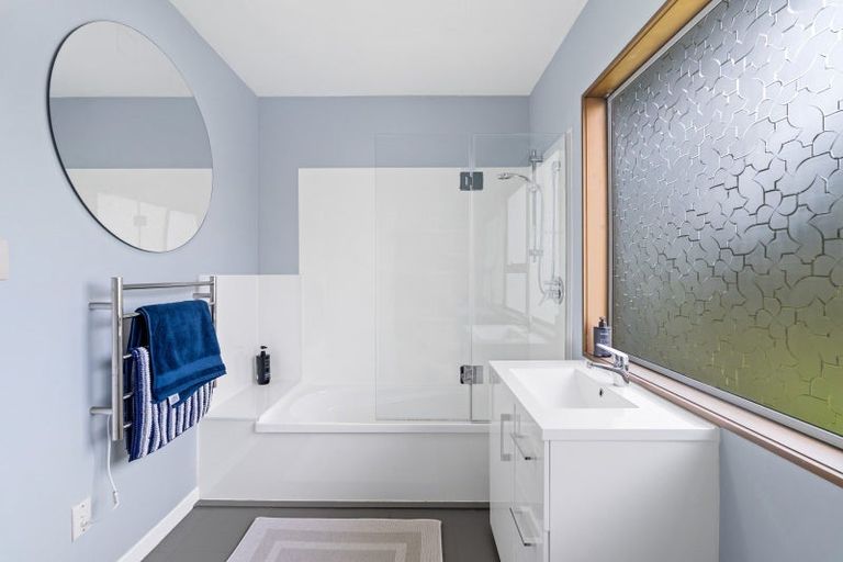 Photo of property in 12 Omutu Street, Oakura, Hikurangi, 0184