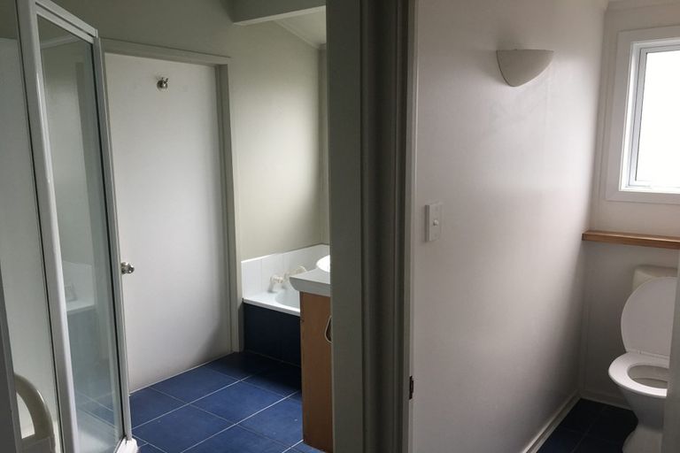 Photo of property in 3/8 Bayswater Avenue, Bayswater, Auckland, 0622