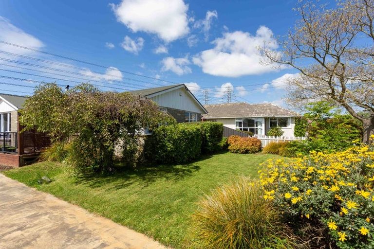 Photo of property in 5 Stackhouse Avenue, Bishopdale, Christchurch, 8053