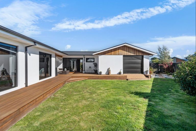 Photo of property in 19 Delapre Drive, Rolleston, 7615