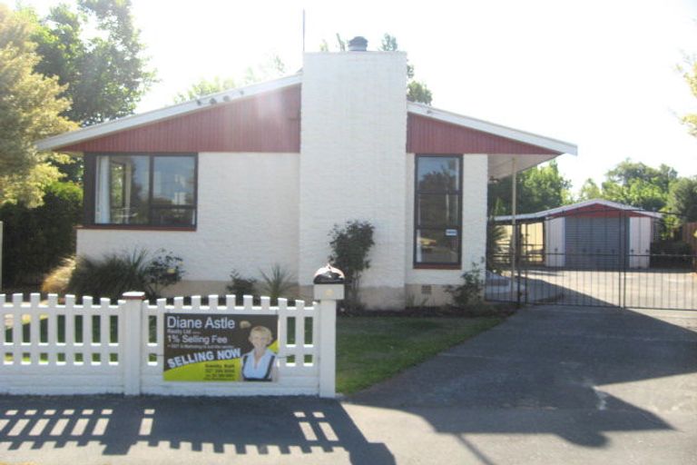 Photo of property in 8 Snelling Place, Burwood, Christchurch, 8083