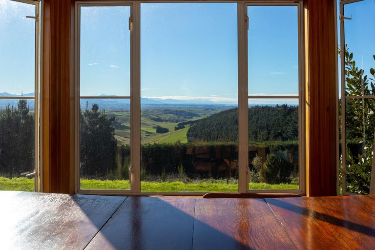 Photo of property in 1154 Rolling Ridges Road, Levels Valley, Timaru, 7975