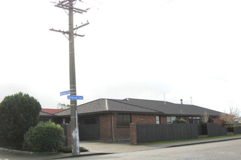 Photo of property in 112 Edinburgh Crescent, Waikiwi, Invercargill, 9810