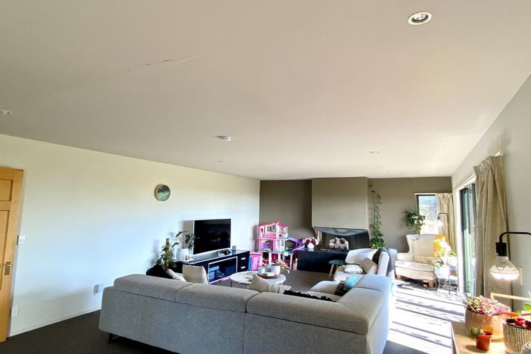 Photo of property in 8 Merlewood Avenue, Cashmere, Christchurch, 8022