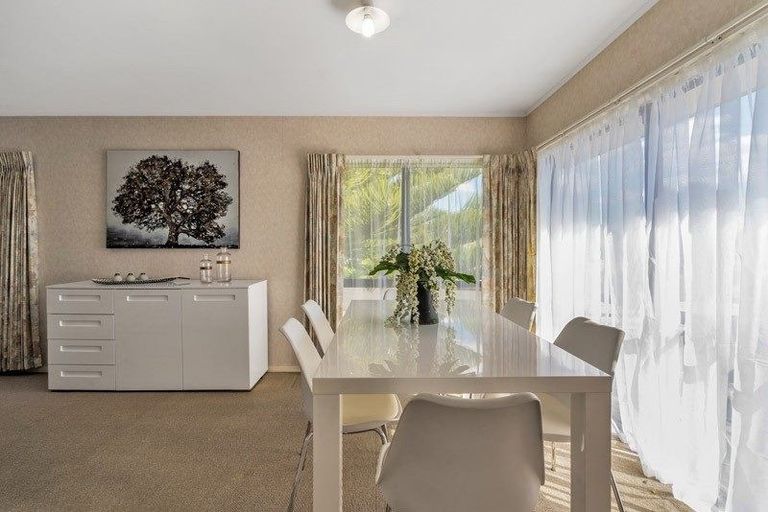 Photo of property in 45 Orangewood Drive, Northpark, Auckland, 2013