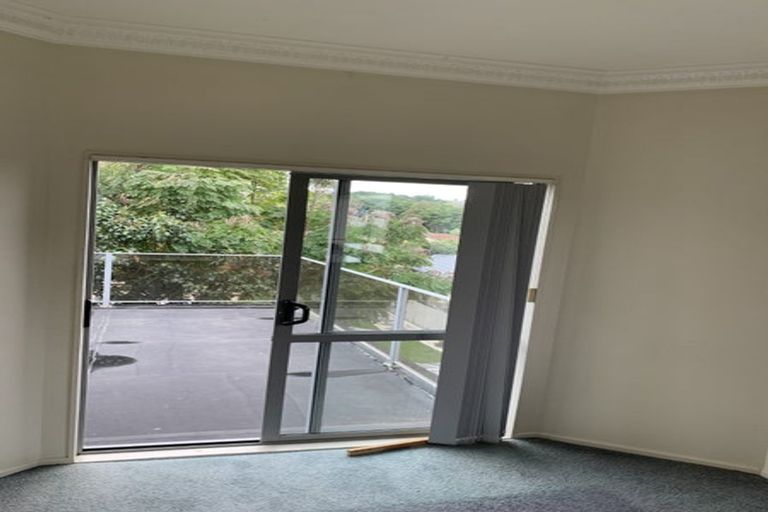 Photo of property in 29 Chieftain Rise, Goodwood Heights, Auckland, 2105