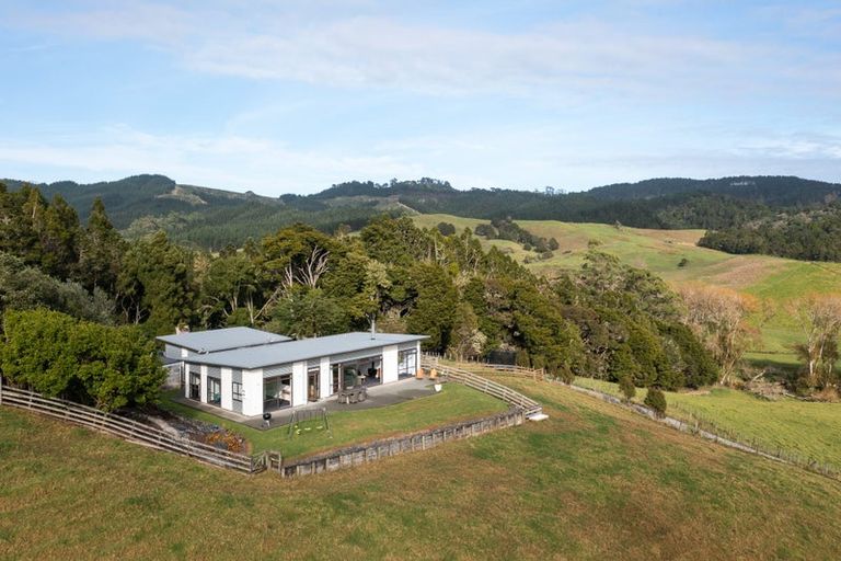 Photo of property in 1695 Kaipara Hills Road, Kaipara Flats, Warkworth, 0984