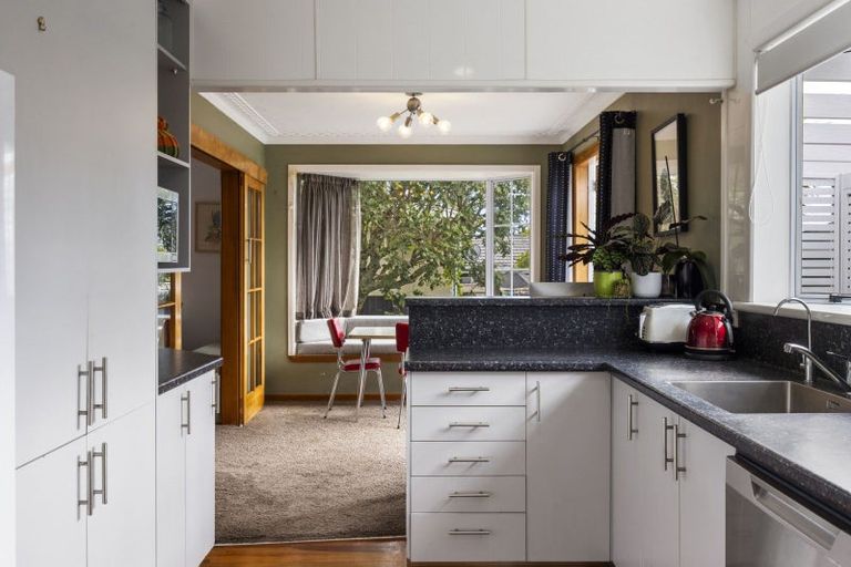 Photo of property in 7 Hursthouse Street, Vogeltown, New Plymouth, 4310