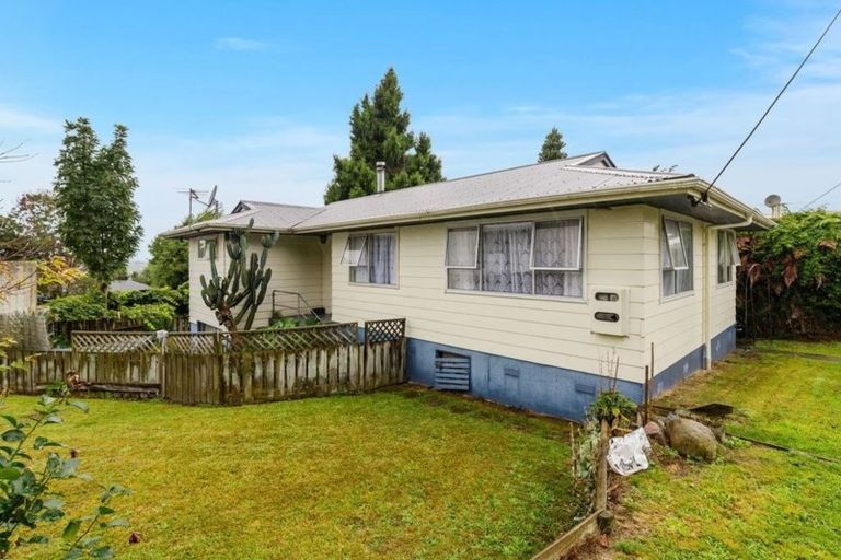 Photo of property in 96 Mallard Drive, Selwyn Heights, Rotorua, 3015