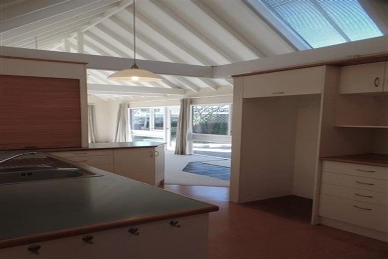 Photo of property in 10 Pamir Place, Welcome Bay, Tauranga, 3112