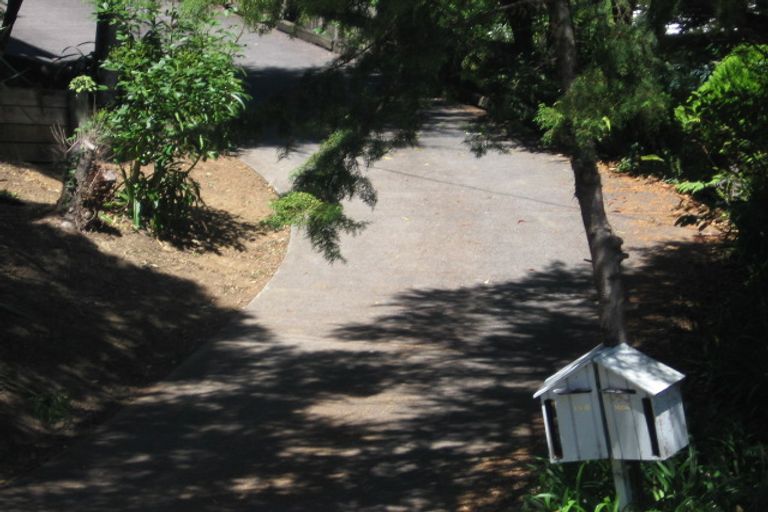 Photo of property in 2/160 Manuka Road, Bayview, Auckland, 0629