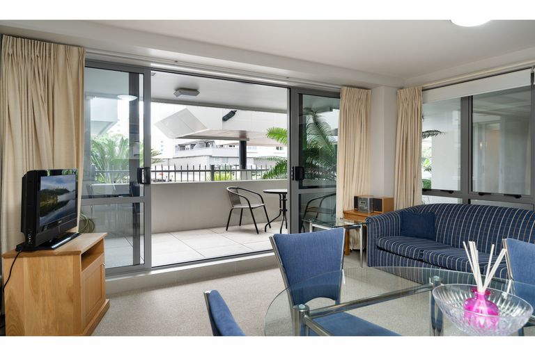 Photo of property in 36 Victoria Road, Mount Maunganui, 3116