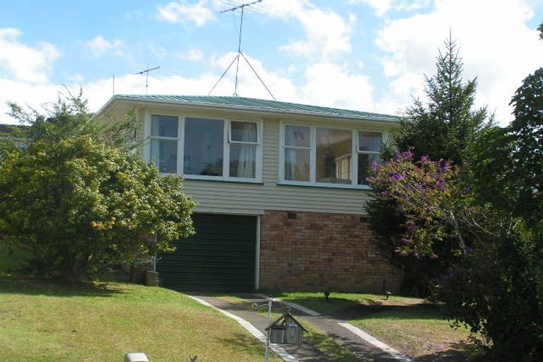 Photo of property in 2/58 Corunna Road, Milford, Auckland, 0620