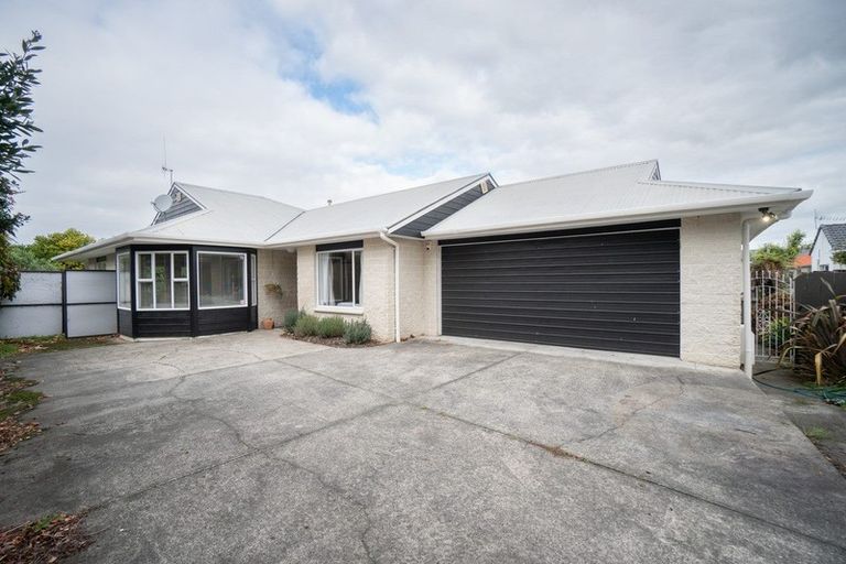 Photo of property in 17a Franklin Avenue, Hokowhitu, Palmerston North, 4410