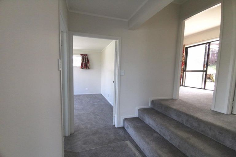 Photo of property in 1/23 Heron Place, Pakuranga Heights, Auckland, 2010