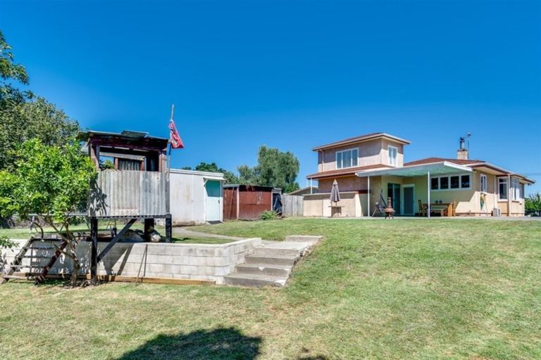 Photo of property in 20 Petane Road, Bay View, Napier, 4104