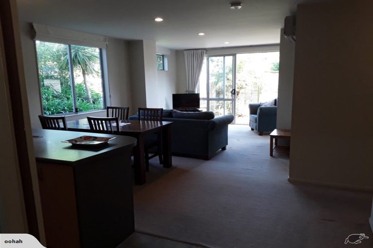 Photo of property in Bay Palms Apartments, 8/30b Bute Road, Browns Bay, Auckland, 0630