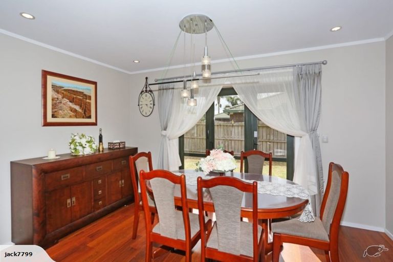 Photo of property in 3 Glenross Drive, Wattle Downs, Auckland, 2103