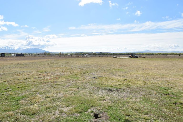 Photo of property in 6 Cameron Place, Ben Ohau, Twizel, 7999