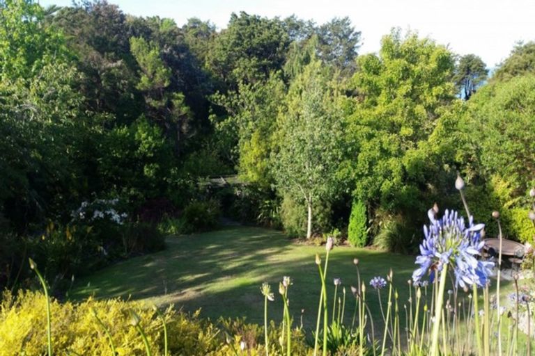 Photo of property in 15 Van Beek Place, Ruby Bay, Mapua, 7005