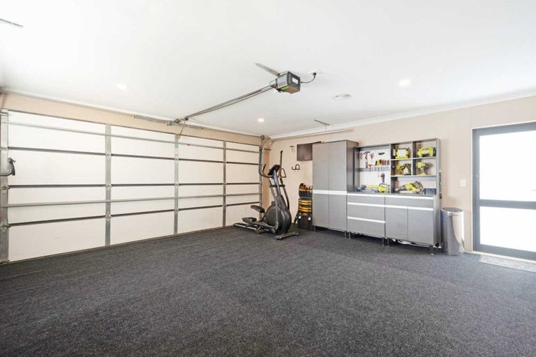 Photo of property in 58 Staithes Drive North, Whitby, Porirua, 5024