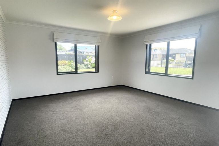 Photo of property in 25 Macdonald Heights, Feilding, 4702
