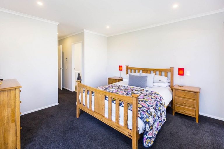 Photo of property in 13 Vernon Grove, Brown Owl, Upper Hutt, 5018