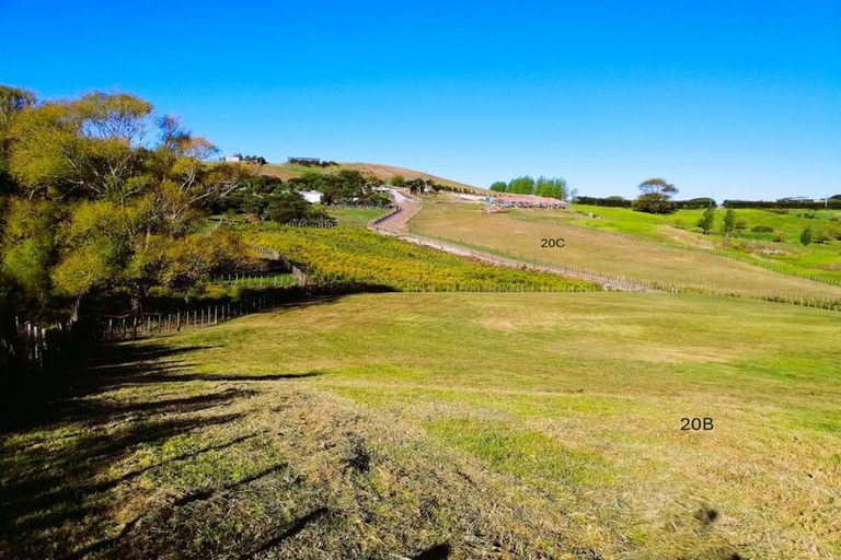 Photo of property in 20c Valley View Lane, Hakaru, 0975