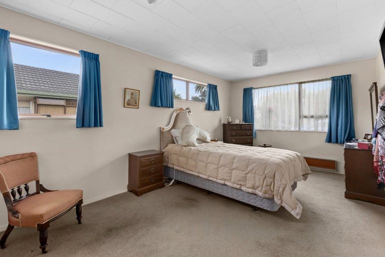 Photo of property in 1/3 Church Road, Taradale, Napier, 4112