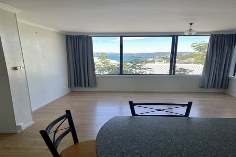 Photo of property in 4/2 Oriental Terrace, Mount Victoria, Wellington, 6011