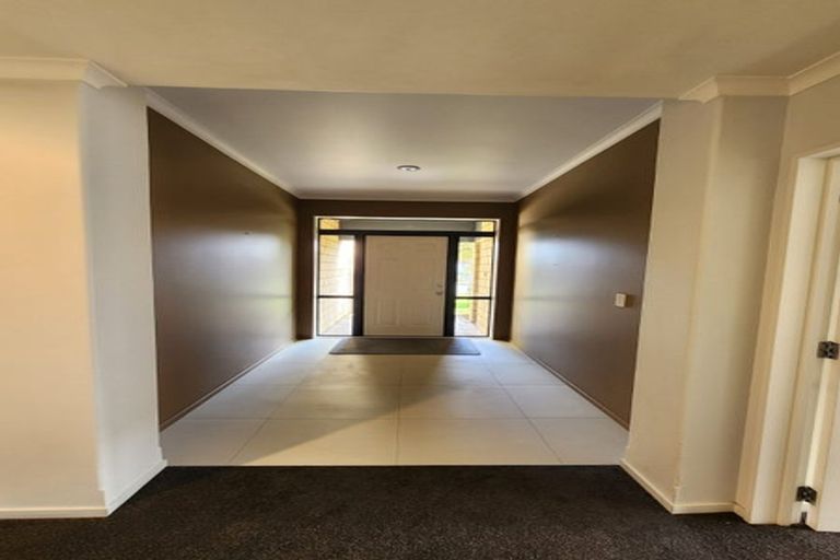 Photo of property in 2 Rawei Place, Harewood, Christchurch, 8051