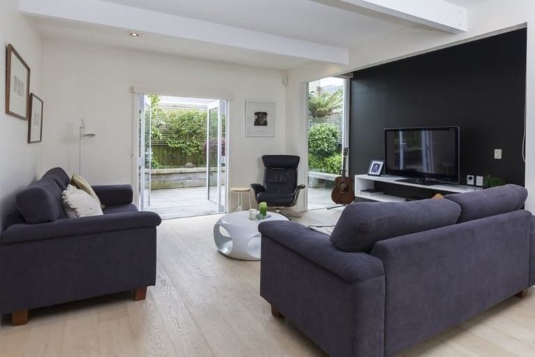 Photo of property in 21a Conference Street, Christchurch Central, Christchurch, 8013