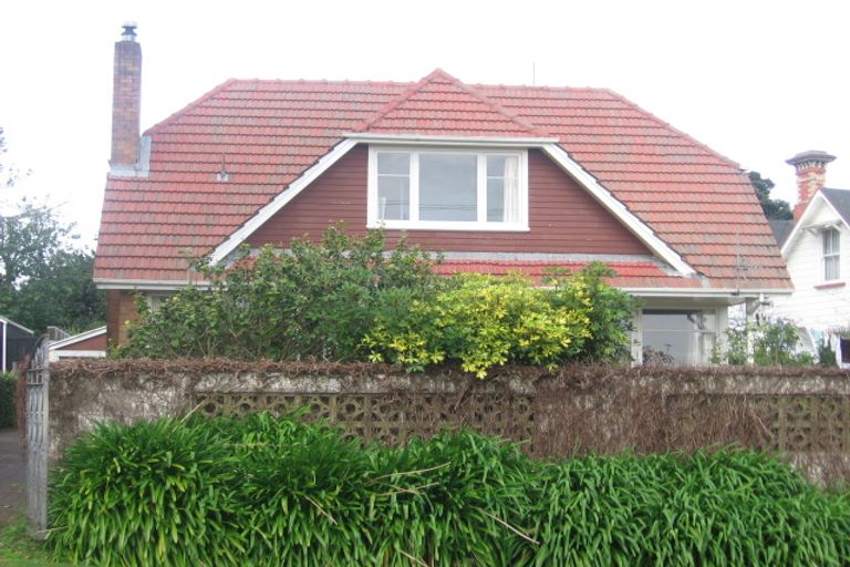 Photo of property in 69 Red Hill Road, Red Hill, Papakura, 2110