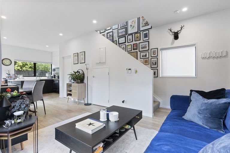 Photo of property in 8c Edgar Pearce Place, Howick, Auckland, 2014