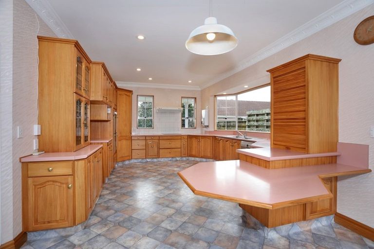 Photo of property in 153/155 High Street, Bulls, 4818