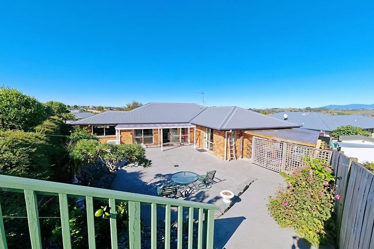 Photo of property in 96 Ayrshire Drive, Grandview Heights, Hamilton, 3200