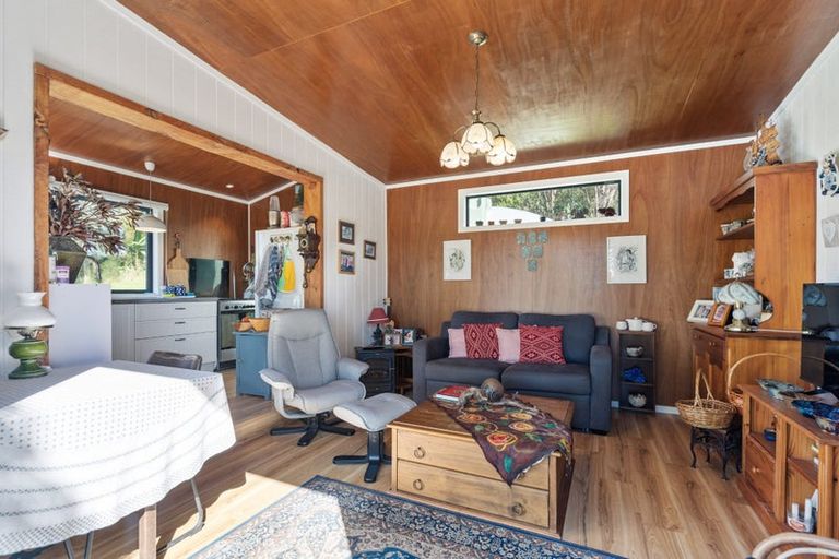 Photo of property in 303 Ody Road, Whangarei Heads, Whangarei, 0174