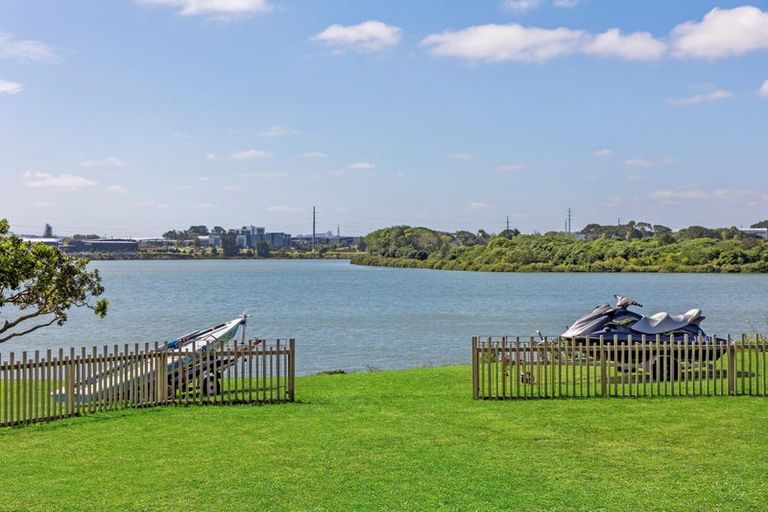 Photo of property in 340 Panama Road, Mount Wellington, Auckland, 1062