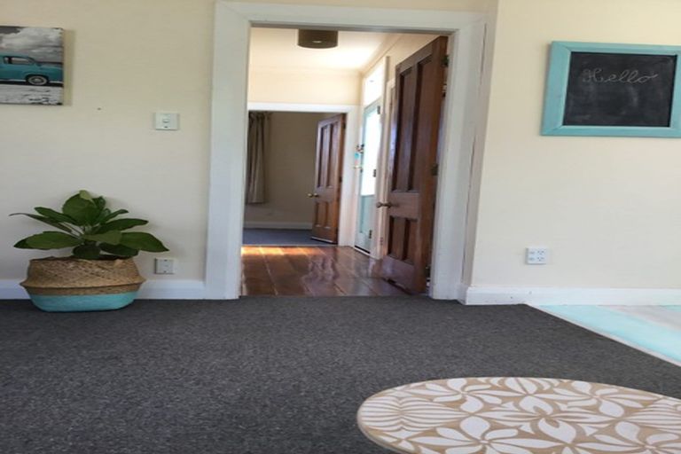 Photo of property in 17 Wilton Street, Levin, 5510