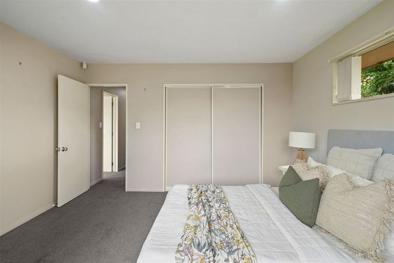 Photo of property in 22 Ballymena Drive, Belfast, Christchurch, 8051