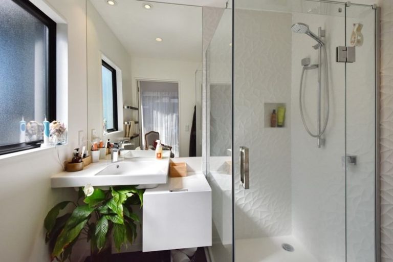 Photo of property in 22 Wakatu Avenue, Moncks Bay, Christchurch, 8081