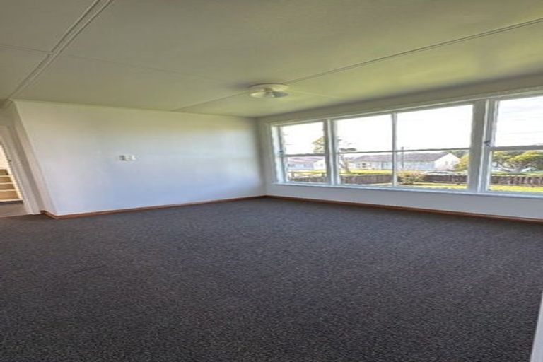 Photo of property in 8 Marsden Street, Hauraki, Auckland, 0622