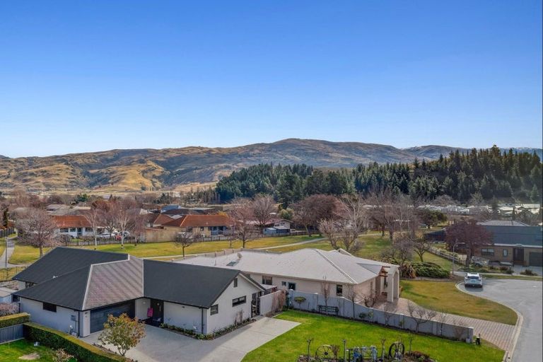 Photo of property in 21 Sarita Place, Cromwell, 9310