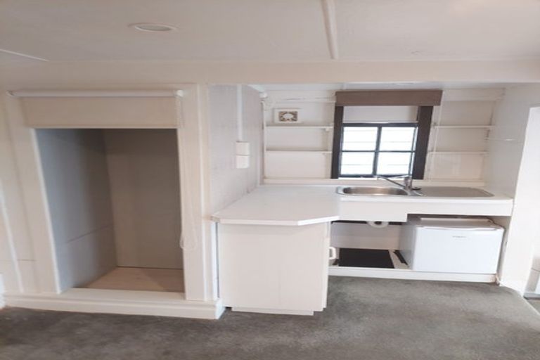 Photo of property in 458 Evans Bay Parade, Hataitai, Wellington, 6021