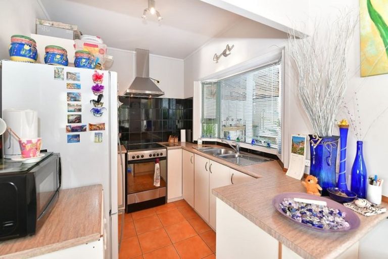 Photo of property in 19a Walbrook Road, Manly, Whangaparaoa, 0930