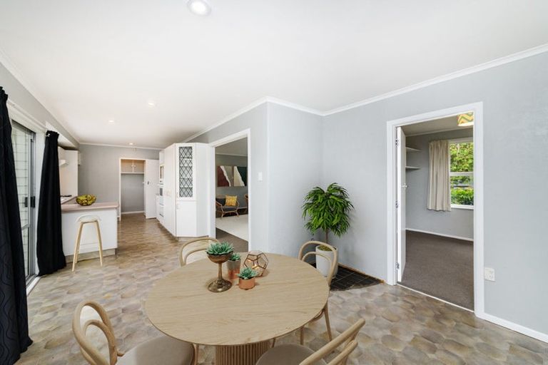 Photo of property in 14 Apollo Parade, Milson, Palmerston North, 4414