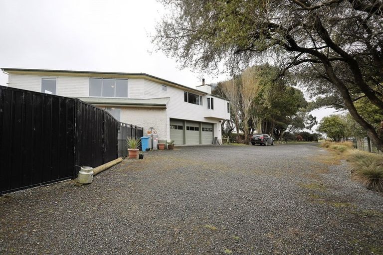 Photo of property in 96 Black Road, Otatara, Invercargill, 9879