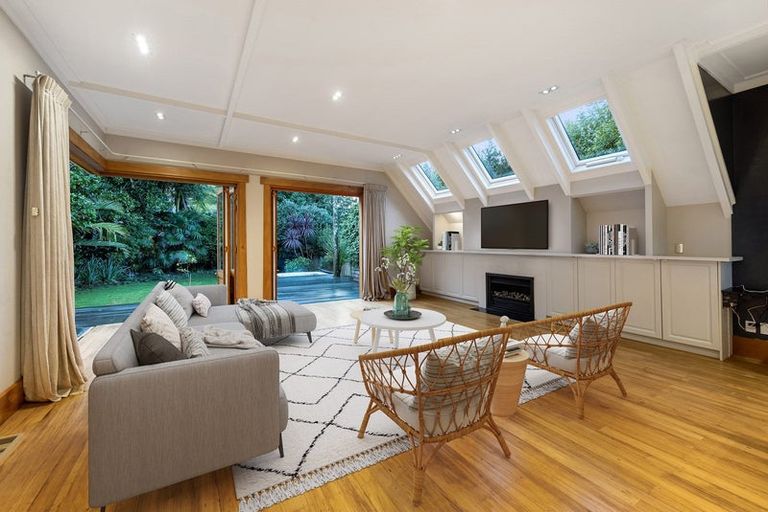 Photo of property in 4 Poronui Street, Mount Eden, Auckland, 1024