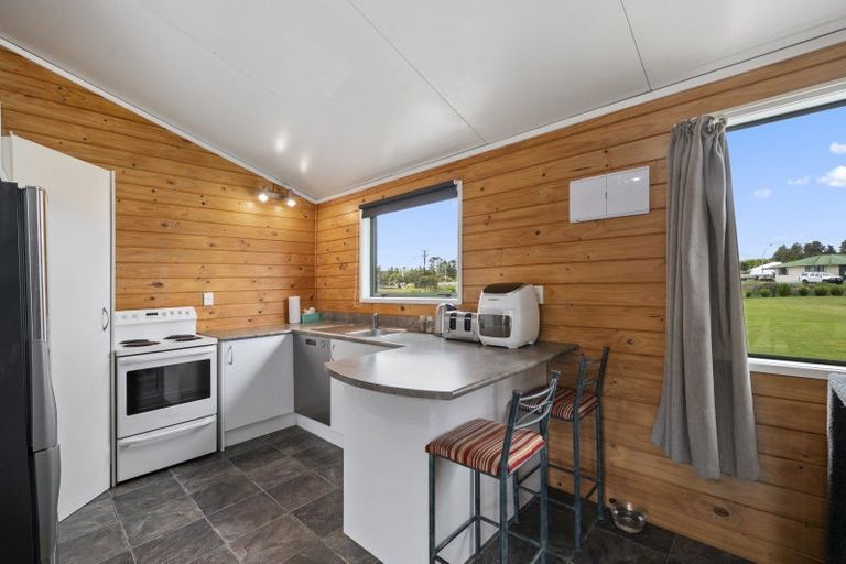 Photo of property in 36 Umuroa Street, Mamaku, 3020