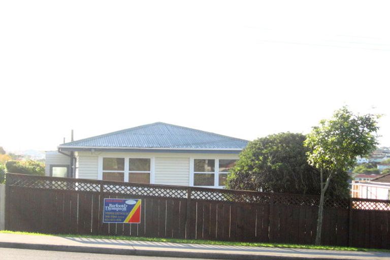 Photo of property in 26 Orams Road, Hillpark, Auckland, 2102